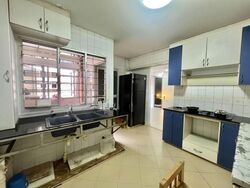 Blk 160 Pasir Ris Street 13 (Pasir Ris), HDB Executive #554930221